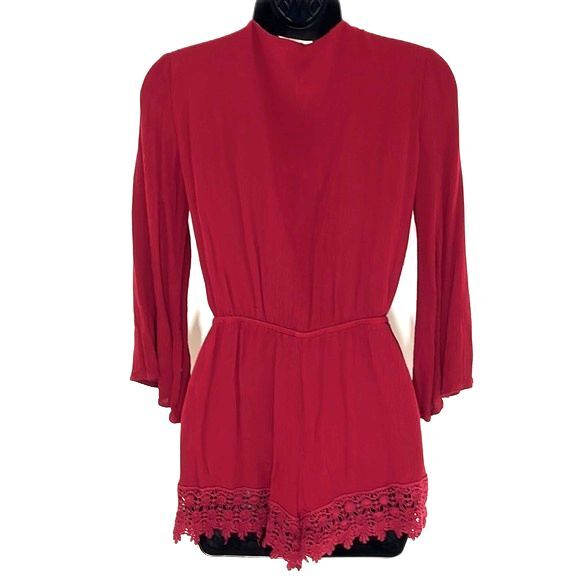Forever 21 Burgundy Lace Romper 3/4 Sleeves Size Small - Picture 5 of 11